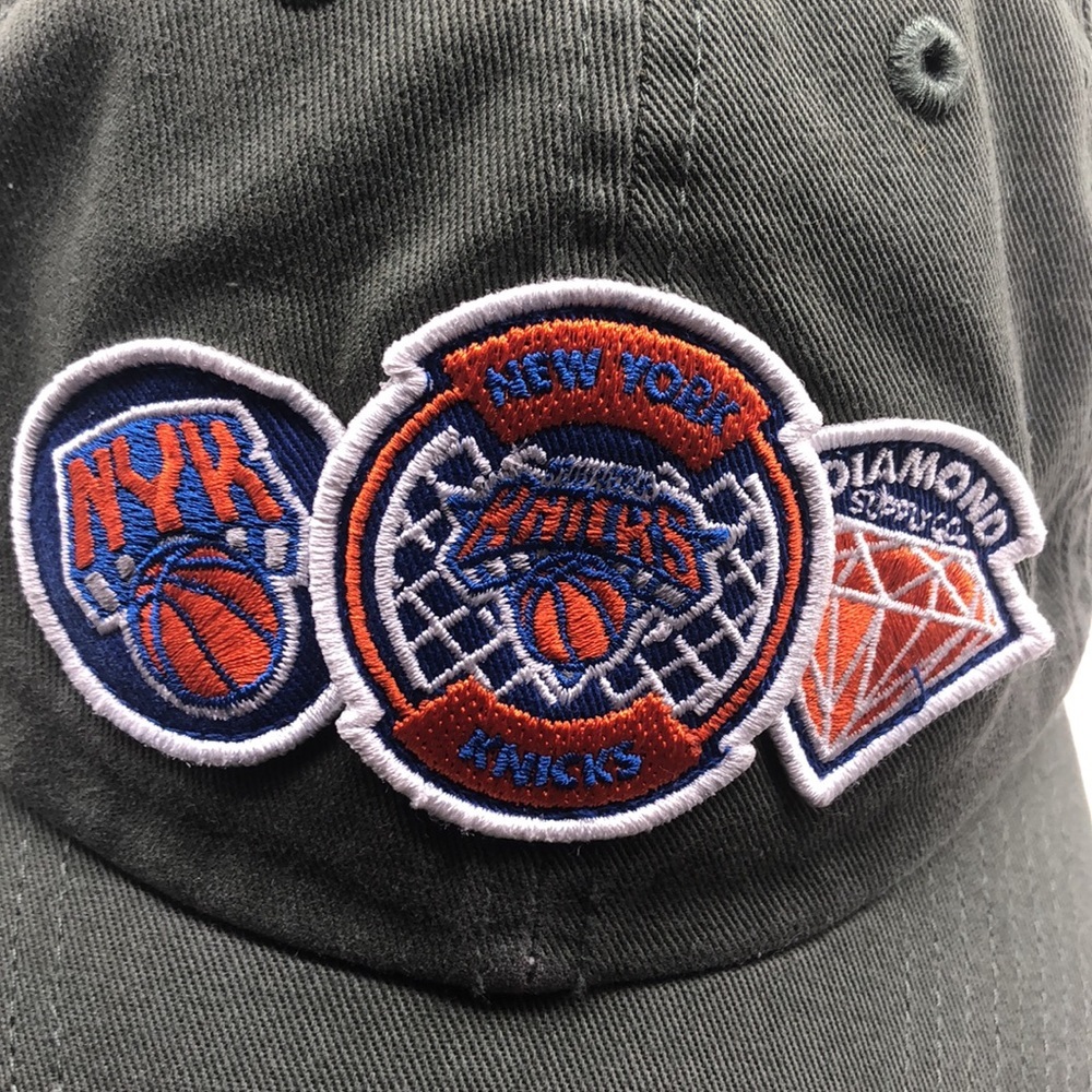 47 X diamond-supply-co X new-york-knicks-diamond-patch-captain SnapBack Hat - Picture 1 of 10